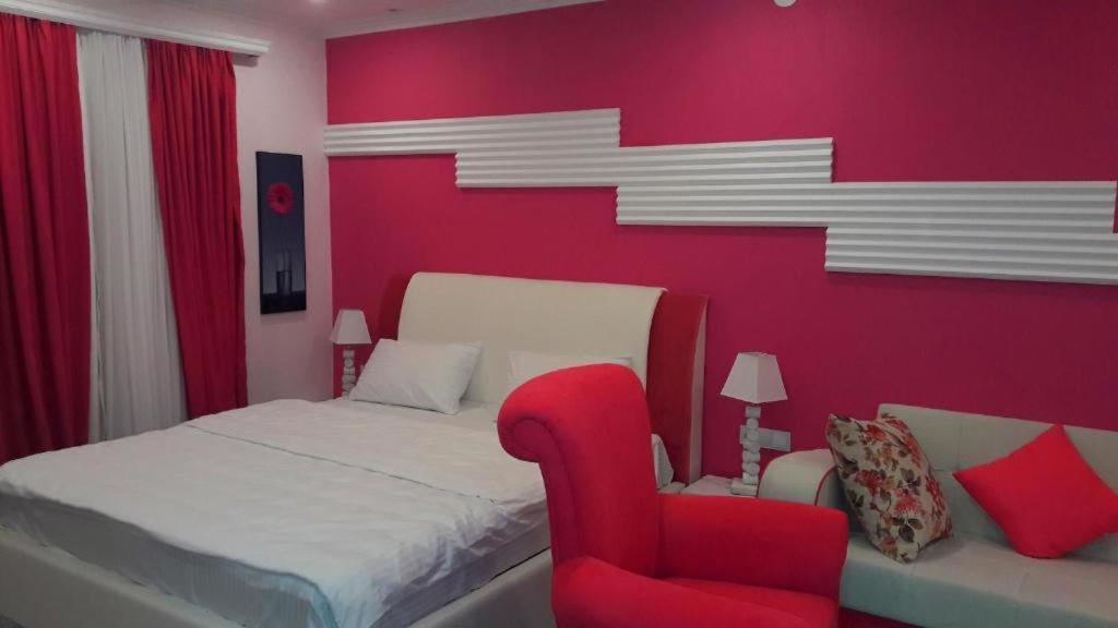 Hotel Lilo Near Airport Tiflis Dış mekan fotoğraf