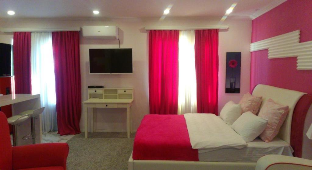 Hotel Lilo Near Airport Tiflis Dış mekan fotoğraf