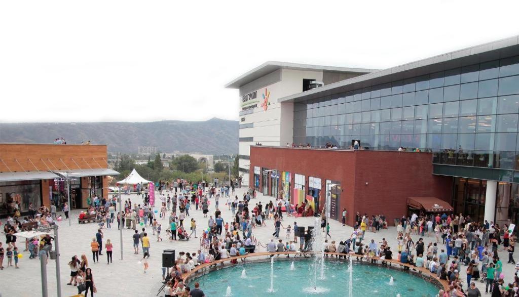 Hotel Lilo Near Airport Tiflis Dış mekan fotoğraf