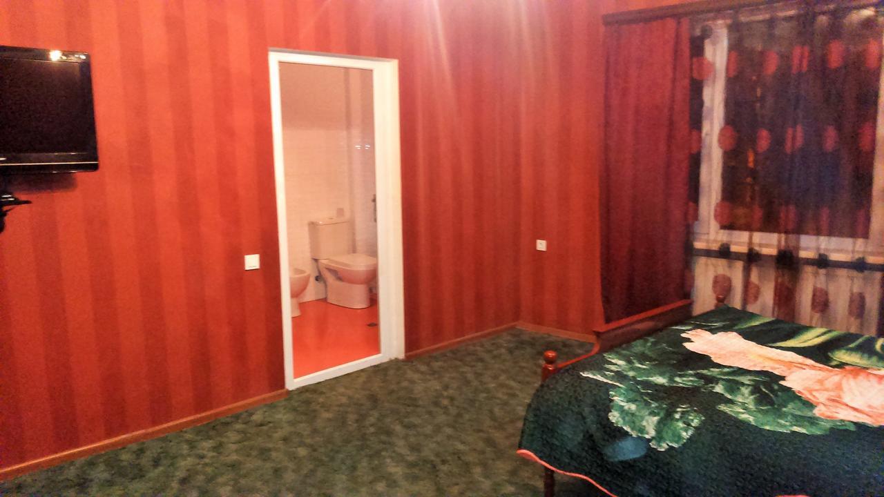 Hotel Lilo Near Airport Tiflis Dış mekan fotoğraf