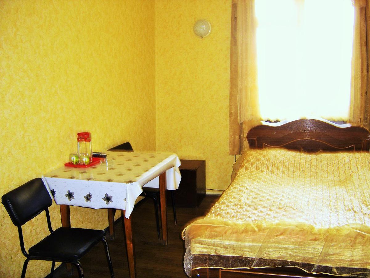 Hotel Lilo Near Airport Tiflis Dış mekan fotoğraf