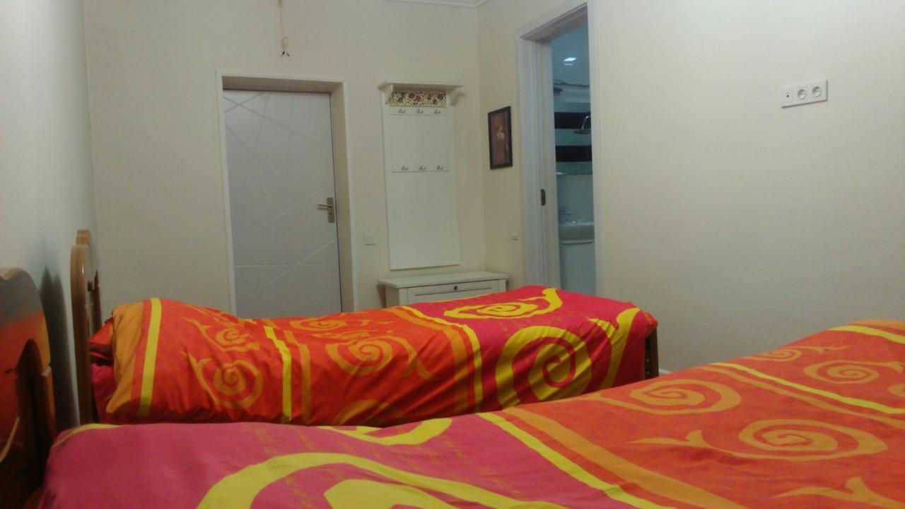Hotel Lilo Near Airport Tiflis Dış mekan fotoğraf