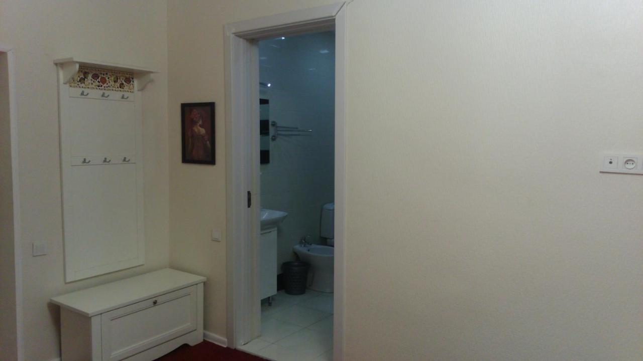Hotel Lilo Near Airport Tiflis Dış mekan fotoğraf